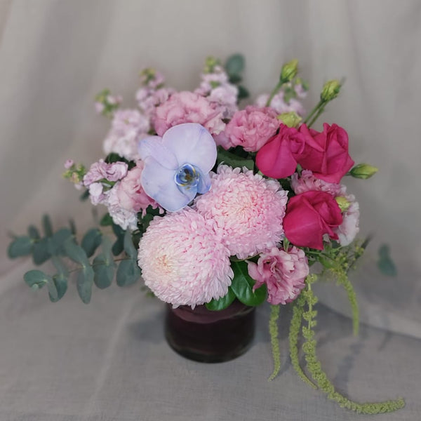Elegant Posy in Vase