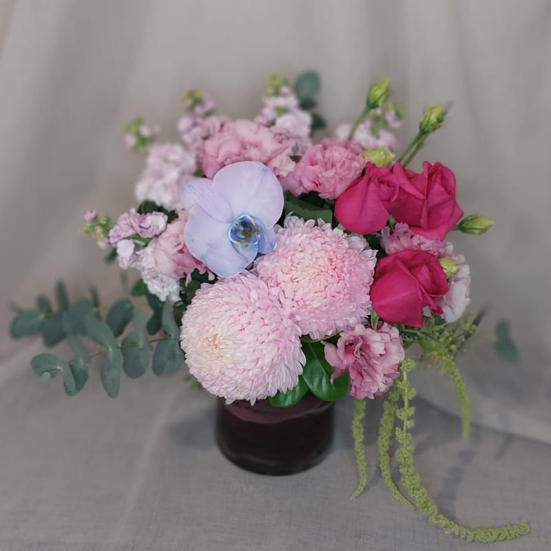 Elegant Posy in Vase